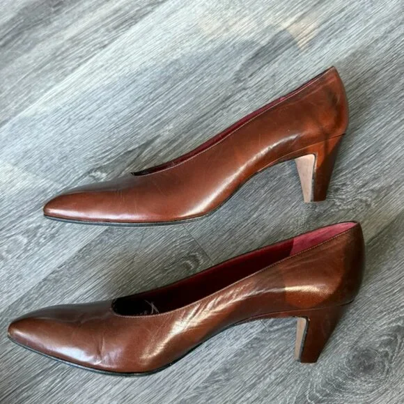 YVES SAINT LAURENT YSL Vintage Classic Pump Women's Heel Dress Shoes, 7.5 - Picture 5 of 8